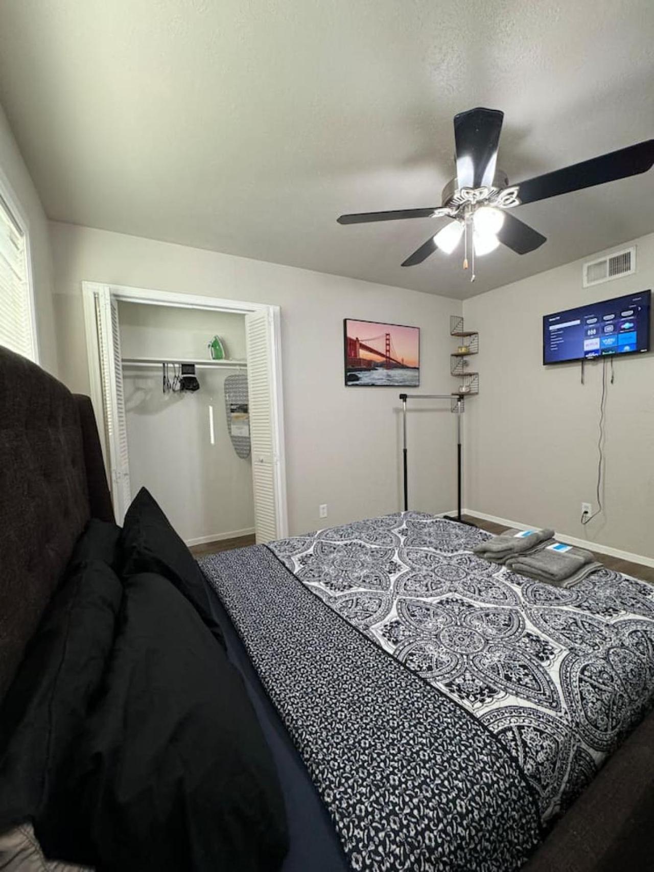 Apartment Downtown Premiere Escape 1bed Abode Dallas
